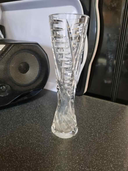 Photo of free Small glass vase (SE20) #1
