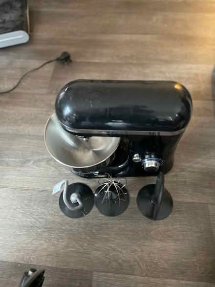 Photo of free Electric mixing bowl (Wandsworth SW18) #1