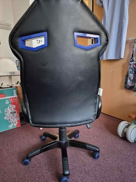 Photo of free Gaming Chair (Hampstead Heath) #4