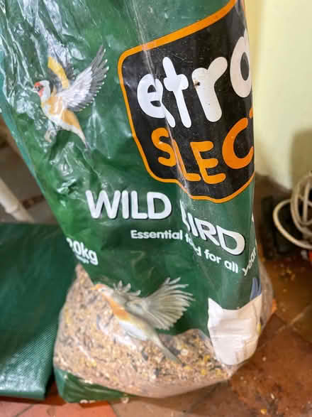 Photo of free Large bag of bird seed (Bennetts End HP3) #2