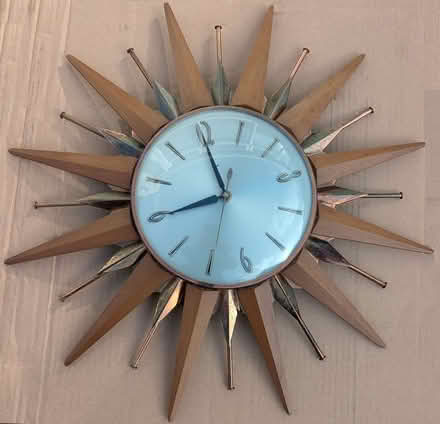 Photo of free Sun clock (Toton NG9) #1