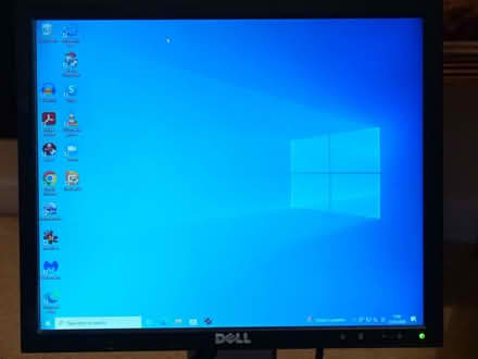 Photo of free Monitor 4 (West Oxfordshire OX28) #2