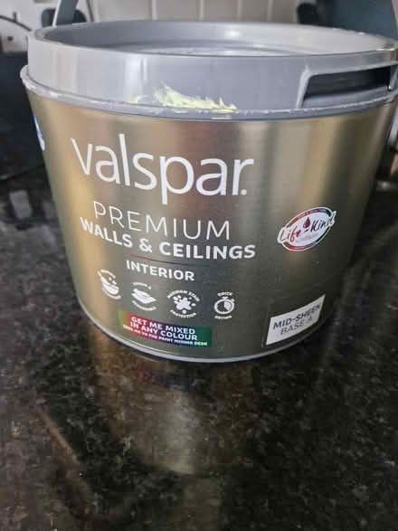 Photo of free Paint full 2.5 l tin (Cutteslowe OX2) #1
