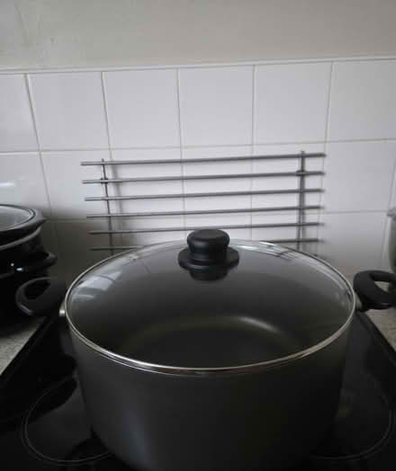 Photo of free Very Large Saucepan (East Herringthorpe S65) #1