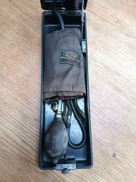 Photo of free Accoson sphygmomanometer for repair (North Hinksey OX2) #2