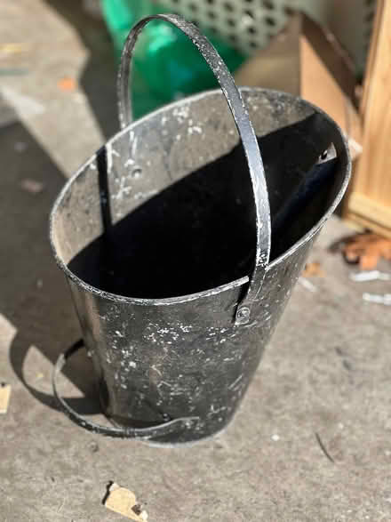 Photo of free metal watering can and ash bucket (Arlington Center) #3