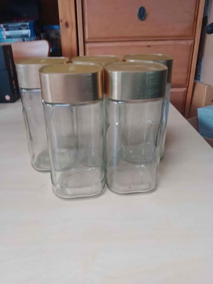 Photo of free 5 large coffee jars (Isleworth TW7 Near Rugby Gd) #2