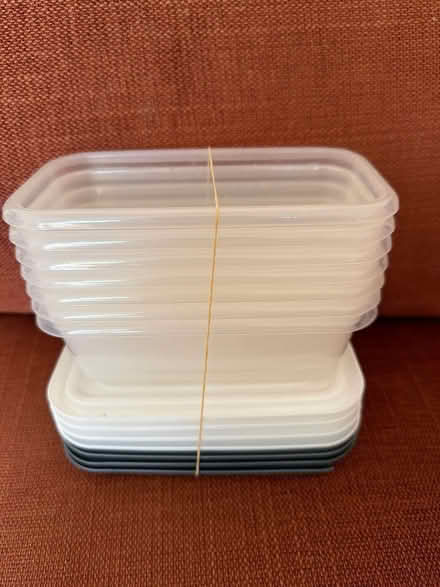 Photo of free Sturdy containers with lids (Welling DA16) #1