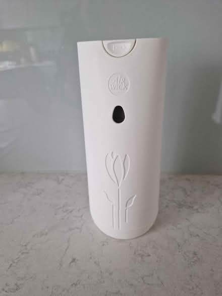 Photo of free Air Wick Freshner (Flitwick MK45) #2
