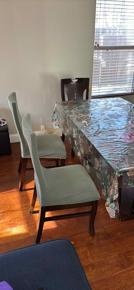Photo of free Dining table (Flower mound) #1