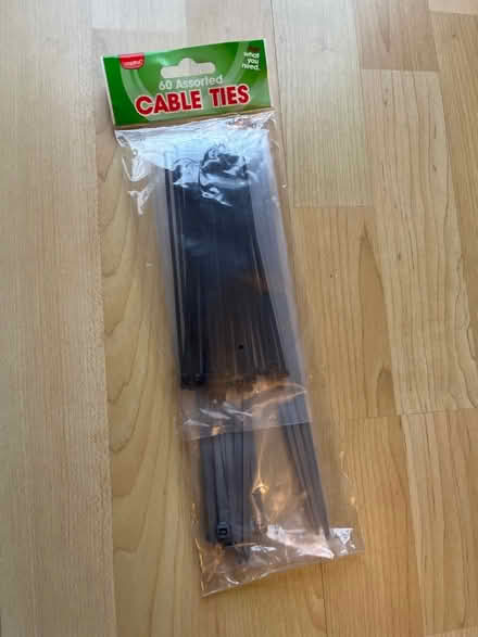 Photo of free Cable ties (SE1) #1