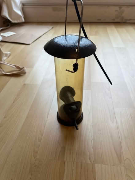 Photo of free Bird feeder (SE1) #1