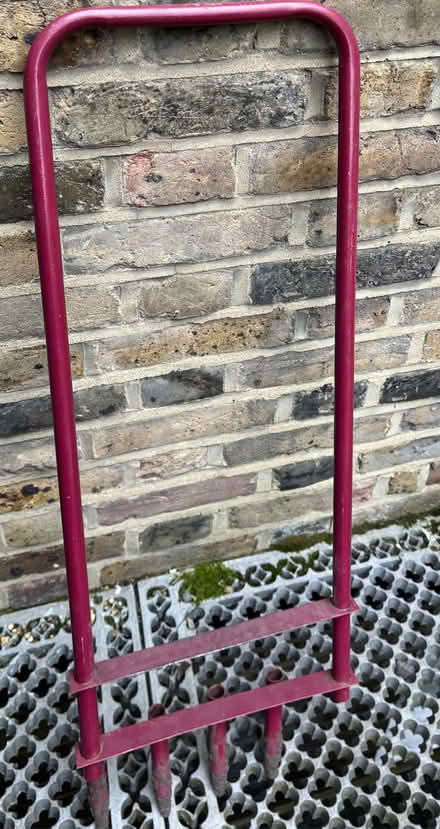Photo of free Lawn aerator (Kennington SW8) #1