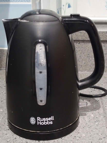 Photo of free Electric Jug Kettle (Roe Green AL10) #1
