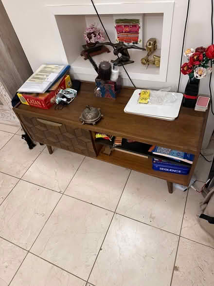 Photo of free TV Unit (SW194EW) #1