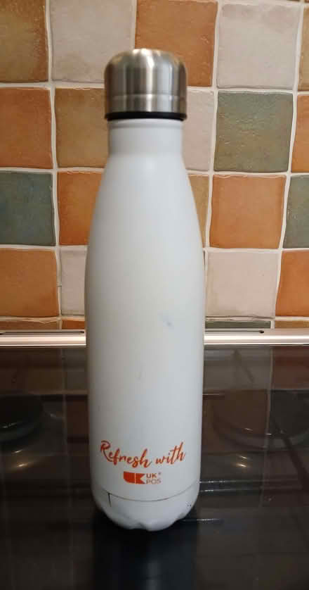 Photo of free Water bottle (Northchurch HP4) #1