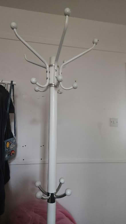 Photo of Coat Stand (BN7) #1