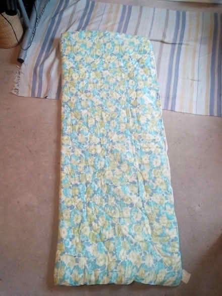 Photo of free Kids' / Small person's Sleeping Bag (Highbury N5) #1