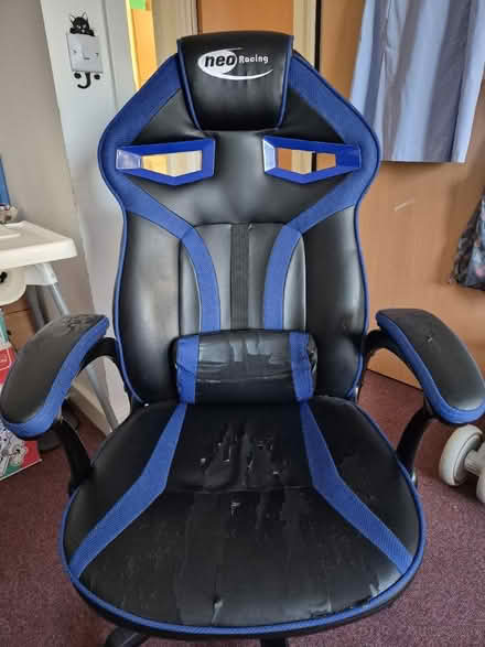Photo of free Gaming Chair (Hampstead Heath) #2