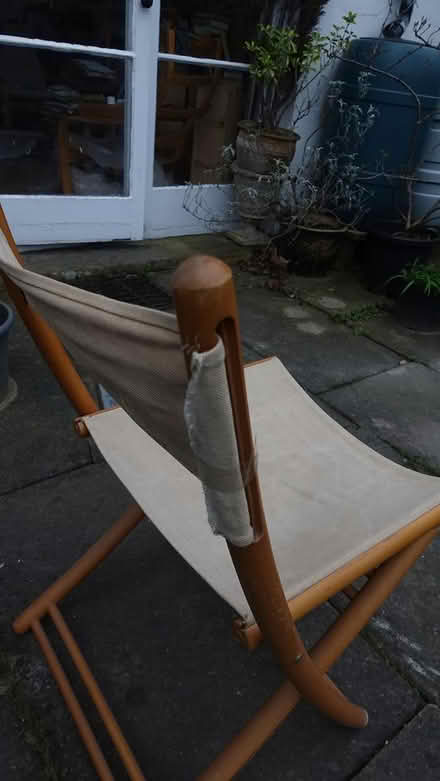 Photo of free Canvas chair needing small repair (Central Crouch End N8) #2