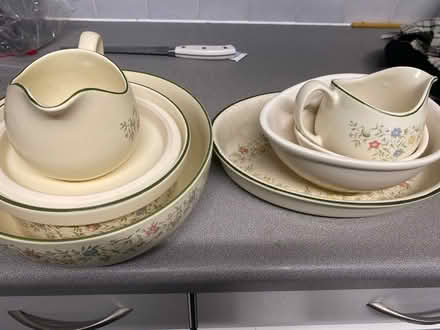 Photo of free Stoneware table set (Rhwibina CF14) #1