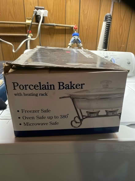 Photo of free Serving dish (Methuen) #3