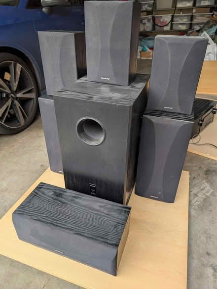 Photo of free 6.1 Speaker System Maranz/Onkyo (Haller Lake) #3