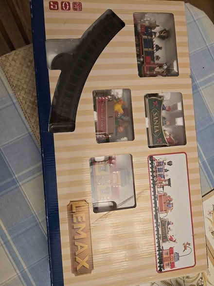 Photo of free Christmas Train Set (Melksham SN12) #4
