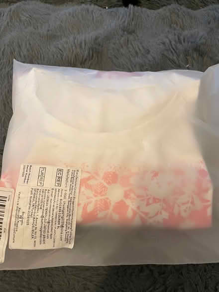 Photo of free Christmas jumper (Wandsworth SW18) #1