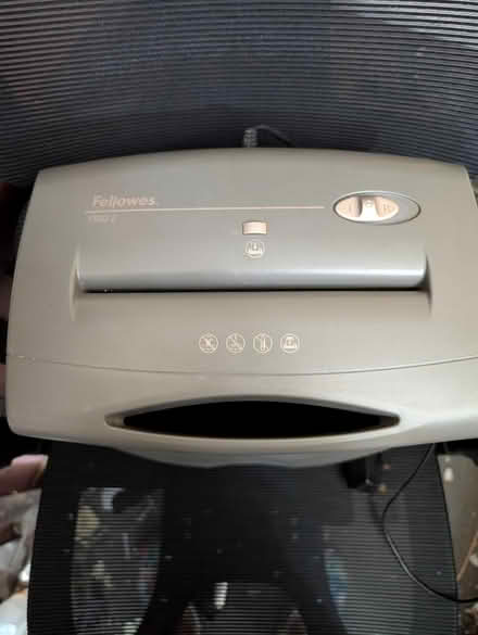 Photo of free Fellows P500-2 paper shredder (Gillingham ME7) #1