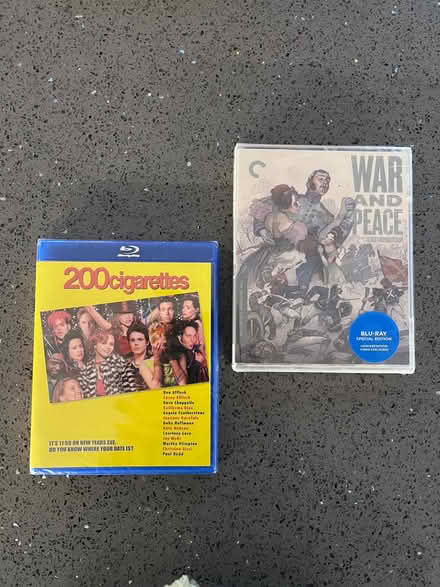 Photo of free Blu-ray DVDs (The Triangle Estate RH15) #1