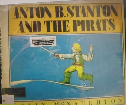 Photo of Book (Top Amersham HP6) #1