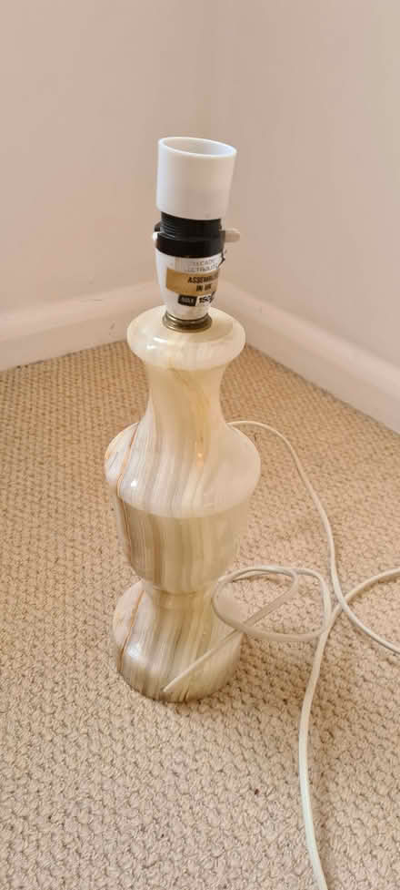 Photo of free Vintage marble lamp base (Prestbury GL52) #1