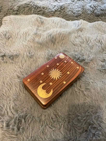 Photo of free Little box. (Wandsworth SW18) #1