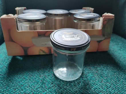 Photo of free 6x potting or jamming jars (L1 Liverpool City Centre) #1