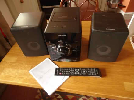 Photo of free Samsung mini hi fi (Wirksworth DE4) #1