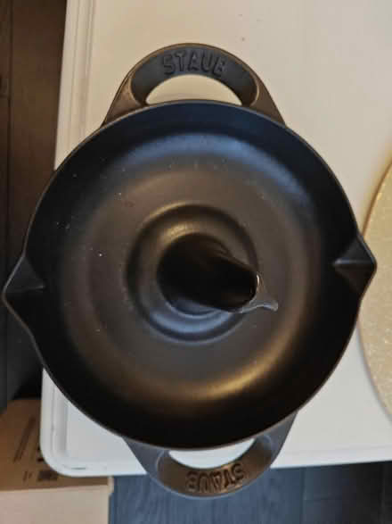 Photo of free Cast iron chicken roast pan (Winchmore Hill N21) #2