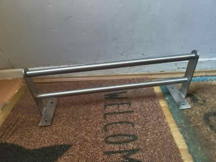 Photo of free Towel holder (New York NE29) #1