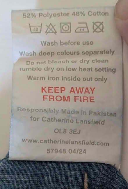 Photo of free Two Single Duvet & Pillow Sets (code 1) (The Highlands TN39) #4