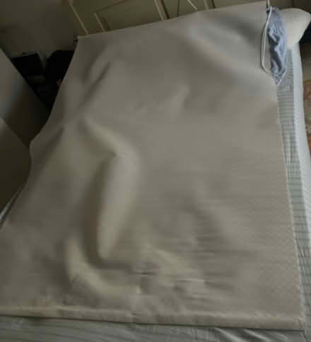 Photo of free White curtain (Muswell Hill N10) #2