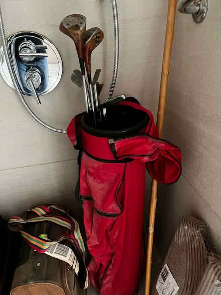 Photo of free golf clubs and bag (Holland Park W11) #1