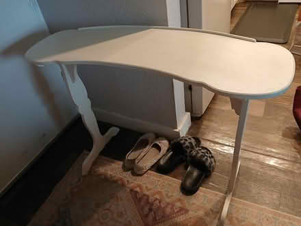 Photo of free White windowsill table (St Pete - Central Oak Park) #3