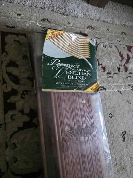 Photo of free Brown wood blinds (Swindon Village GL51) #2