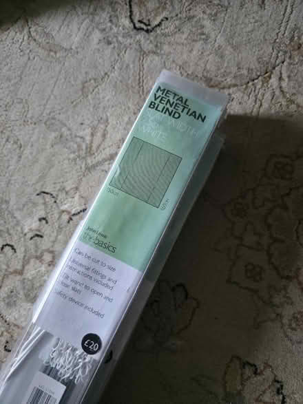 Photo of free 2x White blinds (Swindon Village GL51) #1