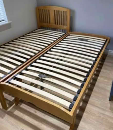 Photo of free Single/double bed (Redhill- RH1) #2