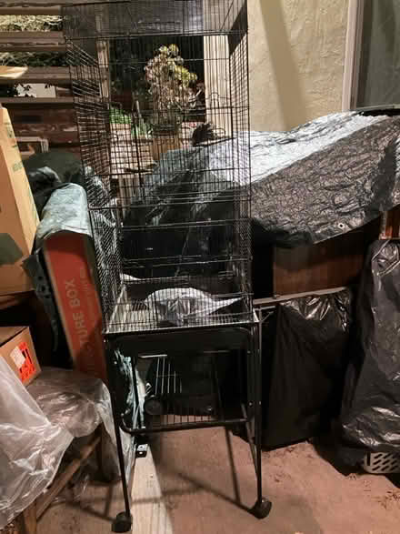 Photo of free Curbside: Birdcage (94025) #1