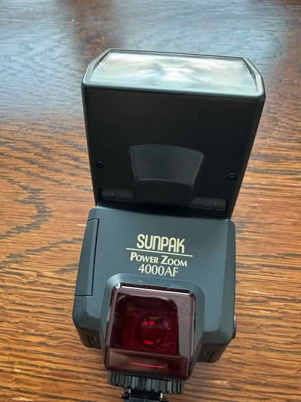 Photo of free SunPak flash attachment (Waltham) #2
