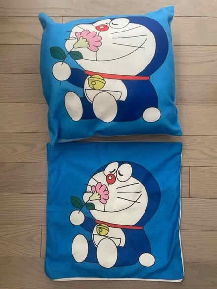 Photo of free Ding dong small pillows (Kennedy/16th in Markham) #1
