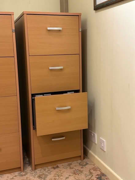 Photo of free Filing cabinet with suspension files (Townsend AL3) #1