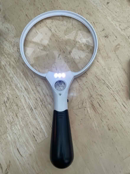 Photo of free Magnifying glass (Royal Leamington Spa CV32) #1